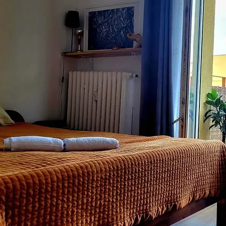 Czesnikowska Na Targi Stadion Mtp Apartment *