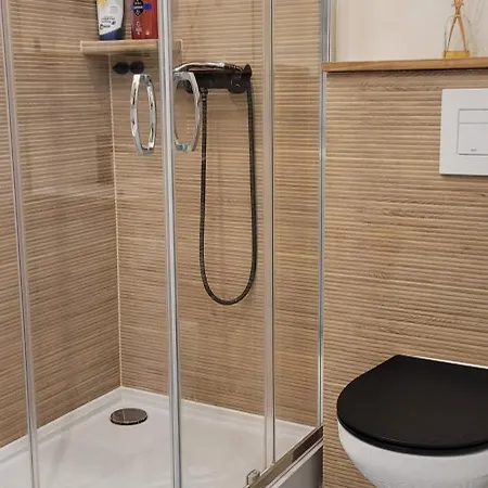 Czesnikowska Na Targi Stadion Mtp * Poznan